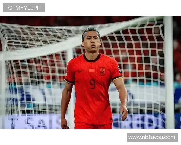 中国足球球迷支持的明星球员有哪些他们在国内的影响力与粉丝文化分析