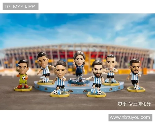 手办化身足球巨星在绿茵场上展开一场别开生面的激烈角逐