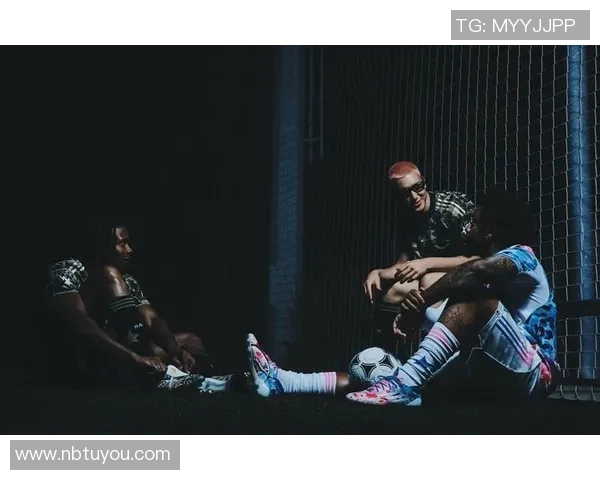 足球明星专属高清球鞋设计赏析 引领潮流的时尚与性能完美结合